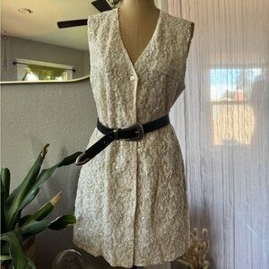 Elegant Lace and sequin Sleeveless button down Dress. 90’s vintage